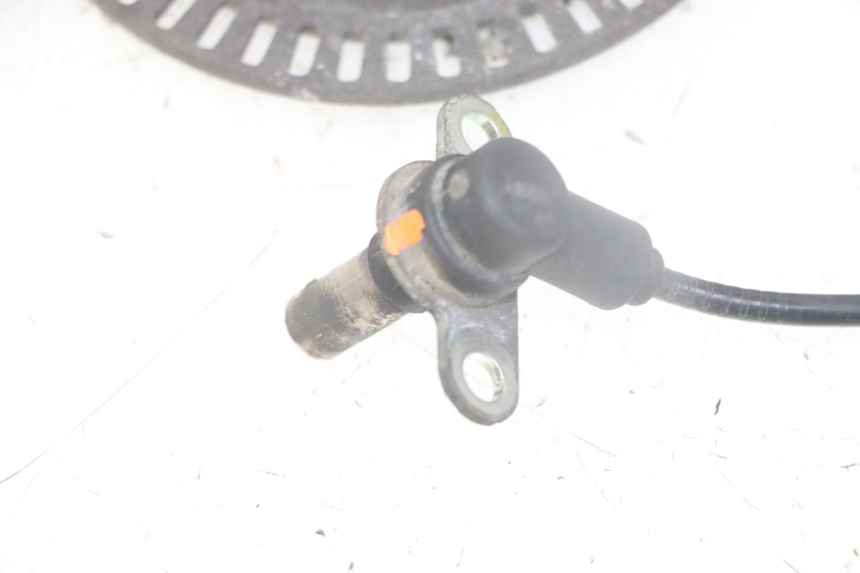 photo de CAPTEUR ABS ARRIERE HONDA FORZA ABS 300 (2013 - 2017) - Points de fixation