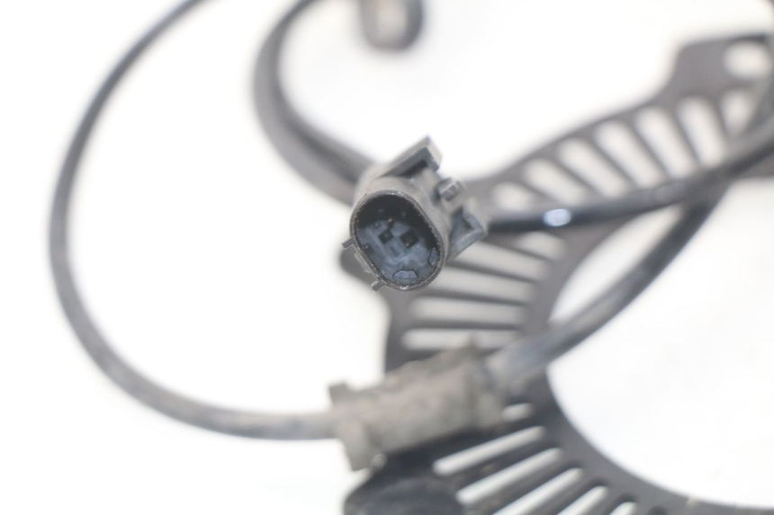 photo de CAPTEUR ABS ARRIERE SYM GTS EFI ABS 125 (2012 - 2016) - Détail de la pièce