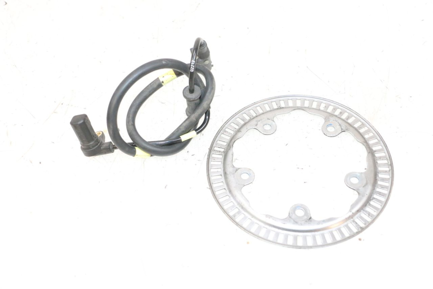 photo de CAPTEUR ABS ARRIERE PIAGGIO MP3 HPE 300 (2019 - 2026) - Points de fixation