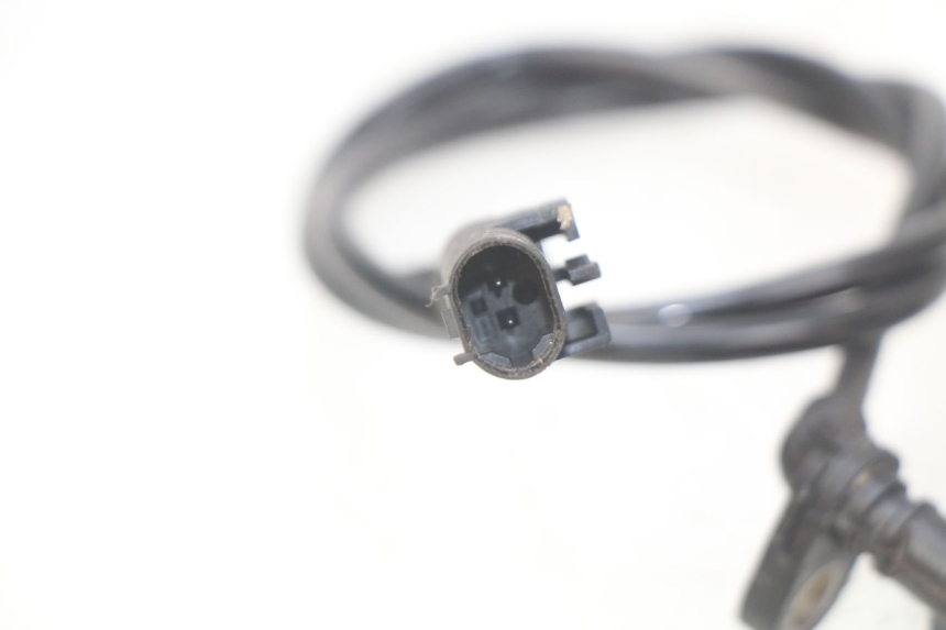 photo de CAPTEUR ABS ARRIERE YAMAHA N-MAX NMAX 125 (2017 - 2020) - Points de fixation