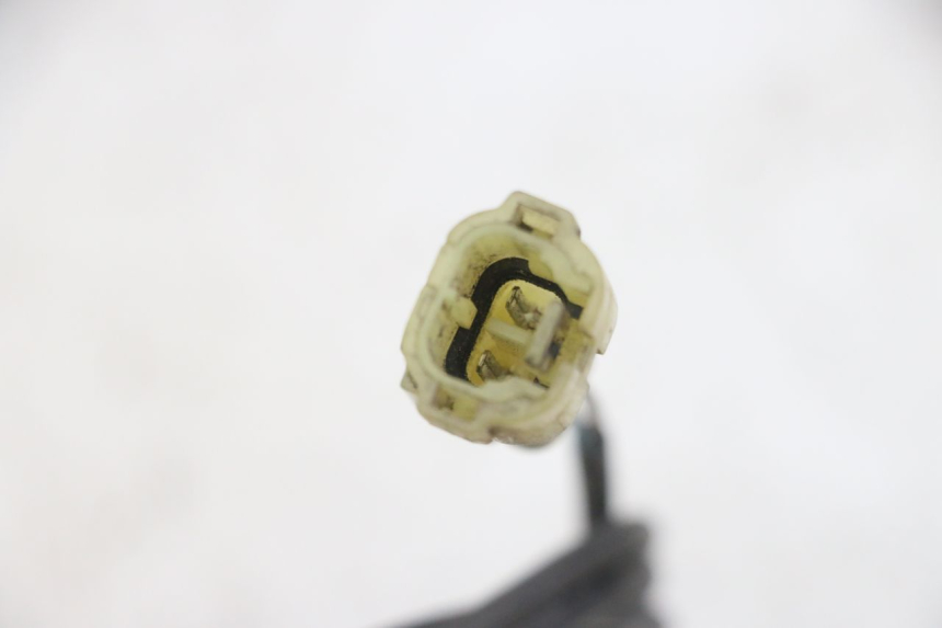 photo de CAPTEUR ABS ARRIERE PEUGEOT SATELIS 125 (2013 - 2018) - Zoom état d’usage