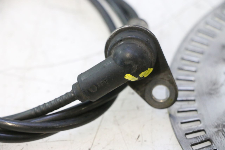 photo de CAPTEUR ABS ARRIERE PEUGEOT SATELIS 125 (2013 - 2018) - État de surface