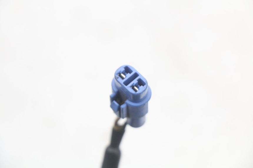 photo de CAPTEUR ABS ARRIERE SUZUKI BURGMAN 125 (2018 - 2021) - Gros plan technique