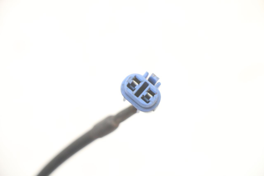 photo de CAPTEUR ABS ARRIERE SUZUKI BURGMAN 125 (2018 - 2021) - Gros plan technique