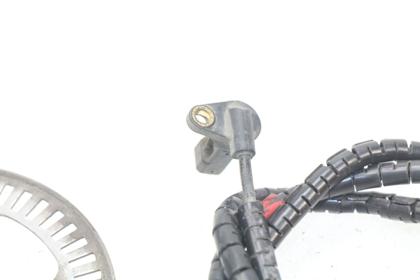 photo de CAPTEUR ABS ARRIERE PIAGGIO VESPA GTS SUPER IE 125 (2009 - 2016) - Détail de la pièce