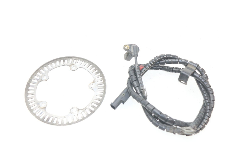 photo de CAPTEUR ABS ARRIERE PIAGGIO VESPA GTS SUPER IE 125 (2009 - 2016) - Zoom état d’usage