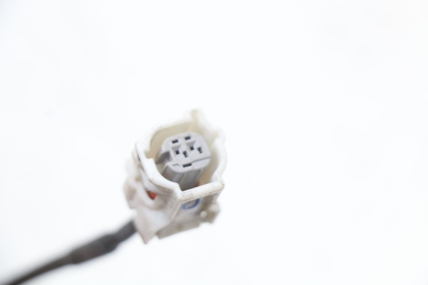 photo de CAPTEUR ABS ARRIERE YAMAHA XMAX X-MAX ABS 125 (2017 - 2020) - Points de fixation