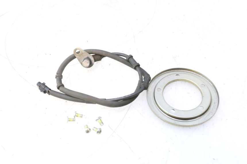 photo de CAPTEUR ABS ARRIERE YAMAHA X-MAX XMAX 125 (2010 - 2013) - Points de fixation