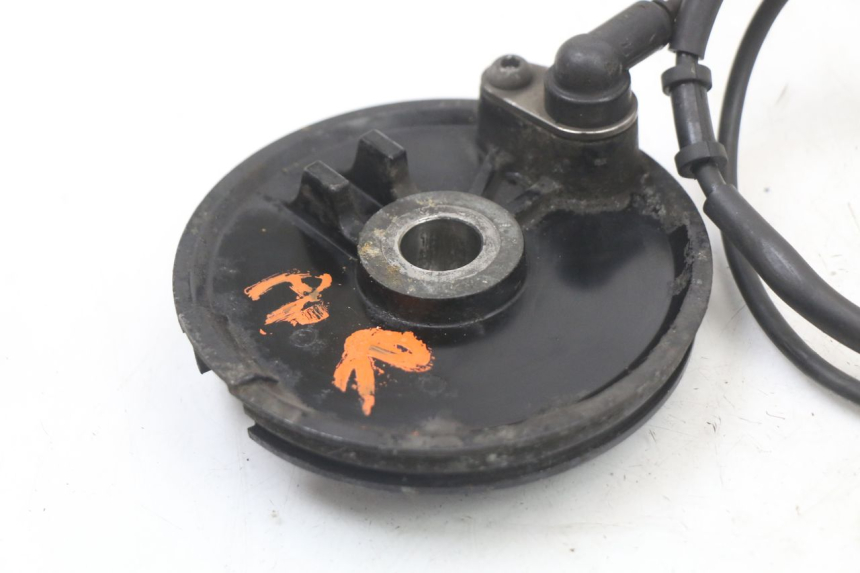 photo de CAPTEUR ABS ARRIERE YAMAHA XJ6 ABS 600 (2008 - 2016) - Autre angle de vue