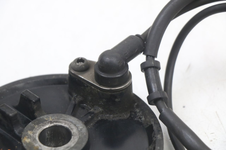 photo de CAPTEUR ABS ARRIERE YAMAHA XJ6 ABS 600 (2008 - 2016) - Vue d’ensemble