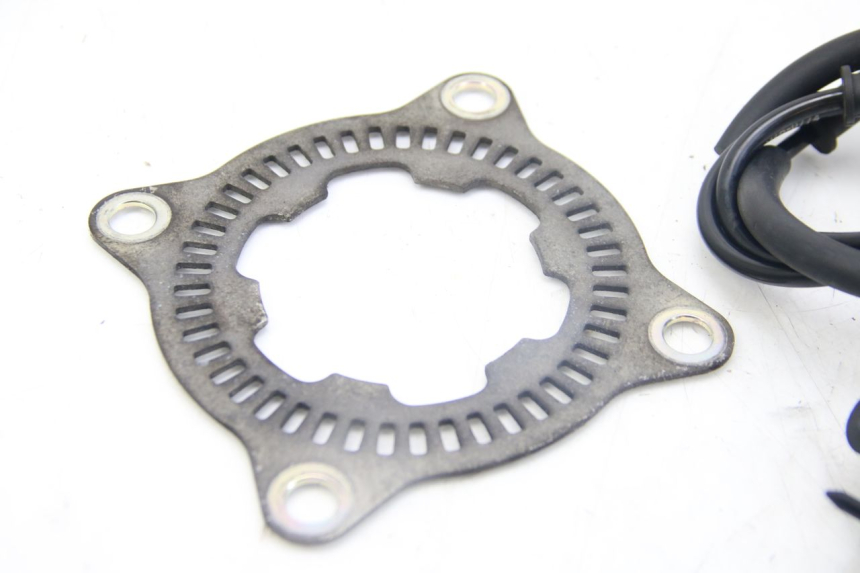 photo de CAPTEUR ABS ARRIERE KAWASAKI Z ABS 1000 (2014 - 2020) - Détail de la pièce