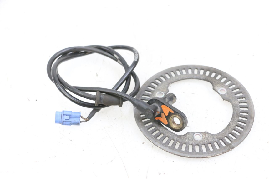 photo de CAPTEUR ABS AVANT SUZUKI BURGMAN 650 (2013 - 2020) - Zoom état d’usage