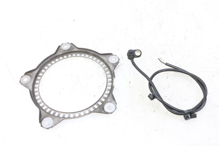 photo de CAPTEUR ABS AVANT BMW C SPORT 650 (2015 - 2021) - Détail de la pièce