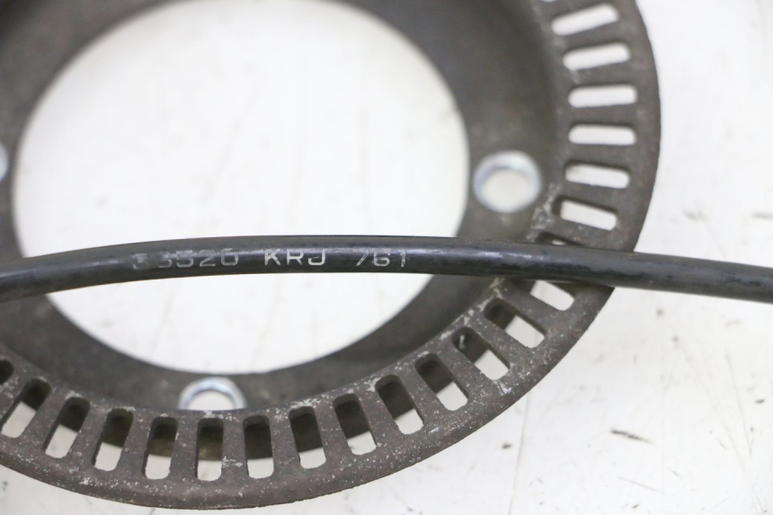 photo de CAPTEUR ABS AVANT HONDA FES S-WING SWING ABS 125 (2007 - 2015) - Détail de la pièce