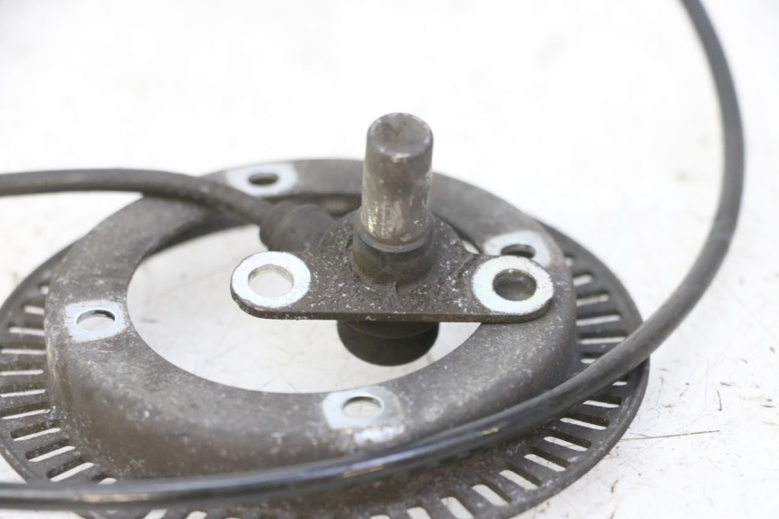 photo de CAPTEUR ABS AVANT HONDA FES S-WING SWING ABS 125 (2007 - 2015) - Zoom état d’usage