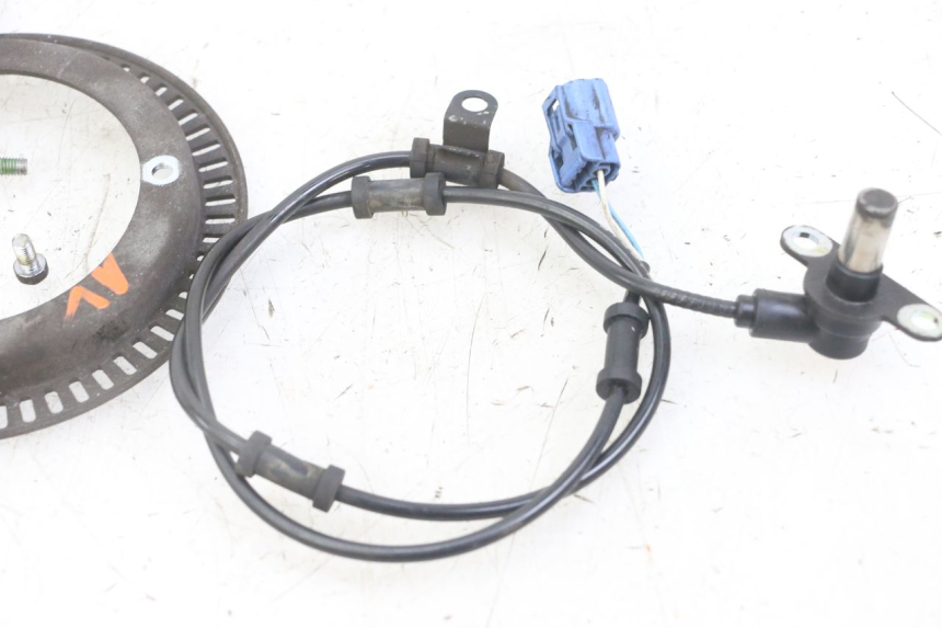 photo de CAPTEUR ABS AVANT HONDA FORZA ABS 300 (2013 - 2017) - Zoom état d’usage