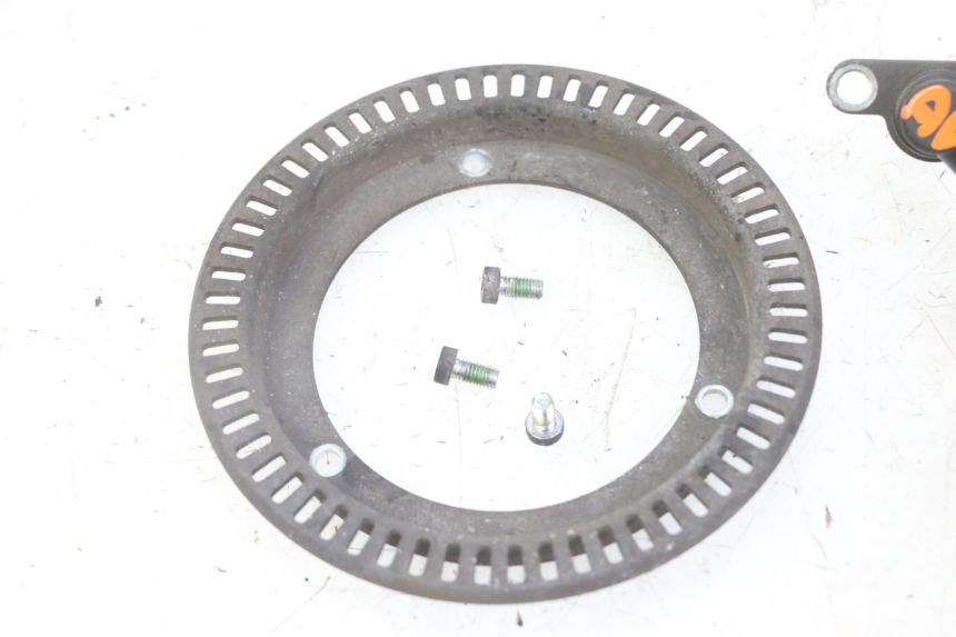 photo de CAPTEUR ABS AVANT HONDA FORZA ABS 300 (2013 - 2017) - État de surface