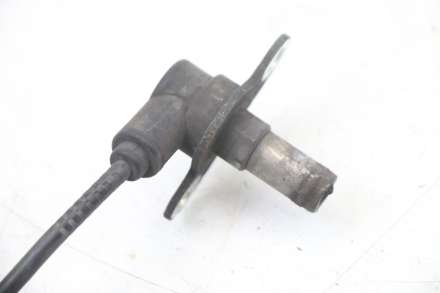 photo de CAPTEUR ABS AVANT HONDA SH i 300 (2015 - 2020) - Gros plan technique