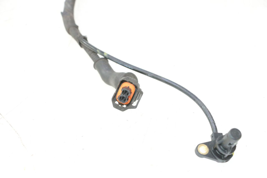 photo de CAPTEUR ABS AVANT PIAGGIO MP3 500 (2016 - 2018) - Vue d’ensemble
