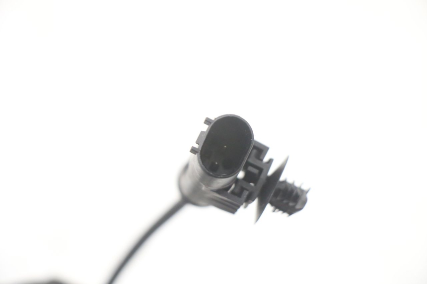 photo de CAPTEUR ABS AVANT ROYAL ENFIELD HYMALAYAN 410 (2016 - 2023) - Gros plan technique