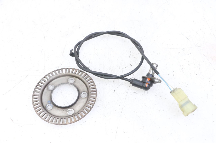 photo de CAPTEUR ABS AVANT PEUGEOT SATELIS 125 (2013 - 2018) - Points de fixation