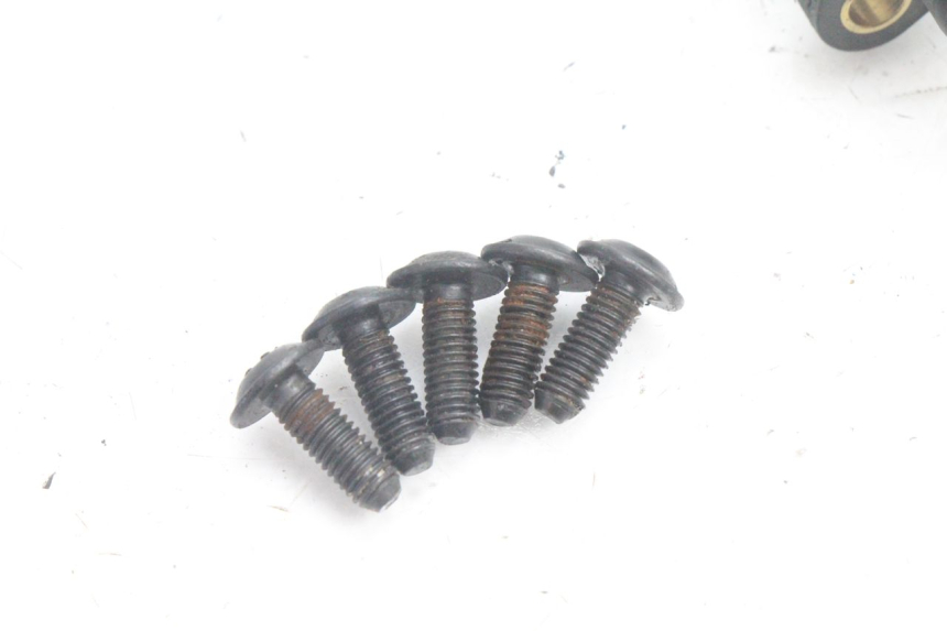 photo de CAPTEUR ABS AVANT PEUGEOT SATELIS 125 (2006 - 2009) - Points de fixation