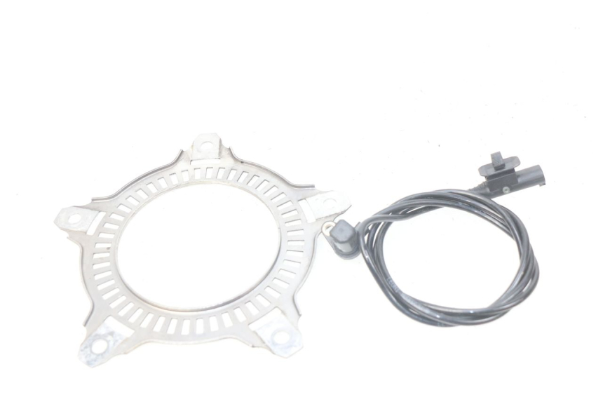 photo de CAPTEUR ABS AVANT APRILIA SRV 850 (2012 - 2017) - Gros plan technique