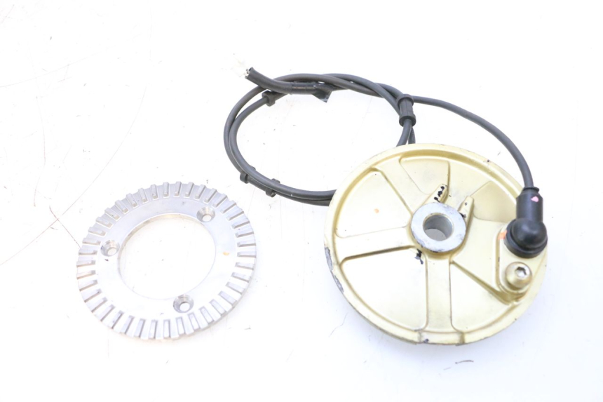 photo de CAPTEUR ABS AVANT YAMAHA XP T-MAX ABS 500 (2005 - 2005) - Vue principale