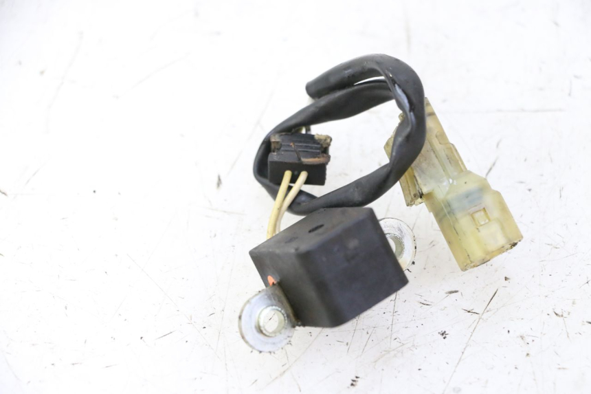 photo de CAPTEUR ALLUMAGE HONDA FES S-WING SWING ABS 125 (2007 - 2015) - Détail de la pièce