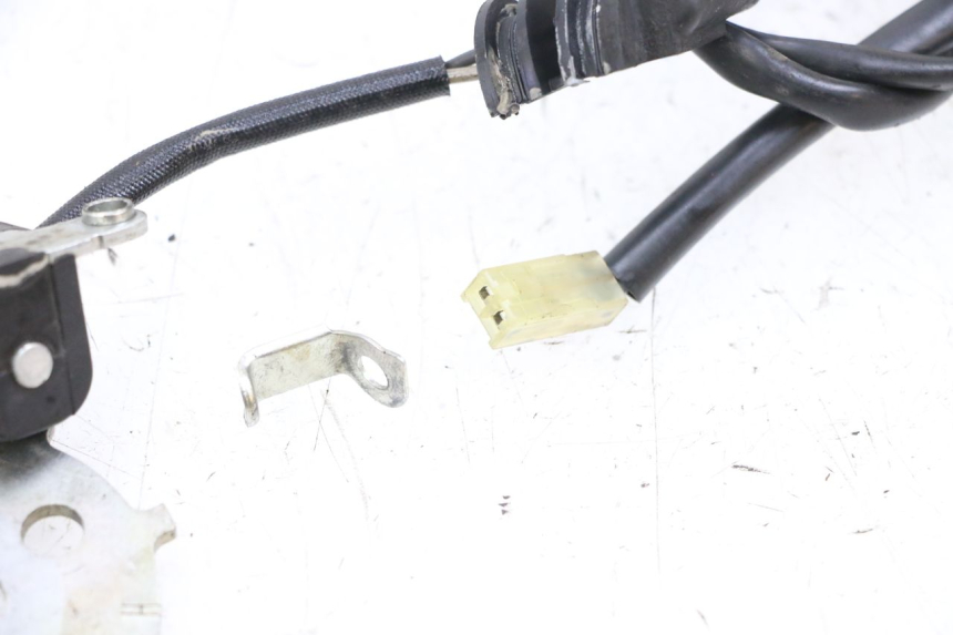 photo de CAPTEUR ALLUMAGE YAMAHA FJR ABS 1300 (2006 - 2012) - Autre angle de vue