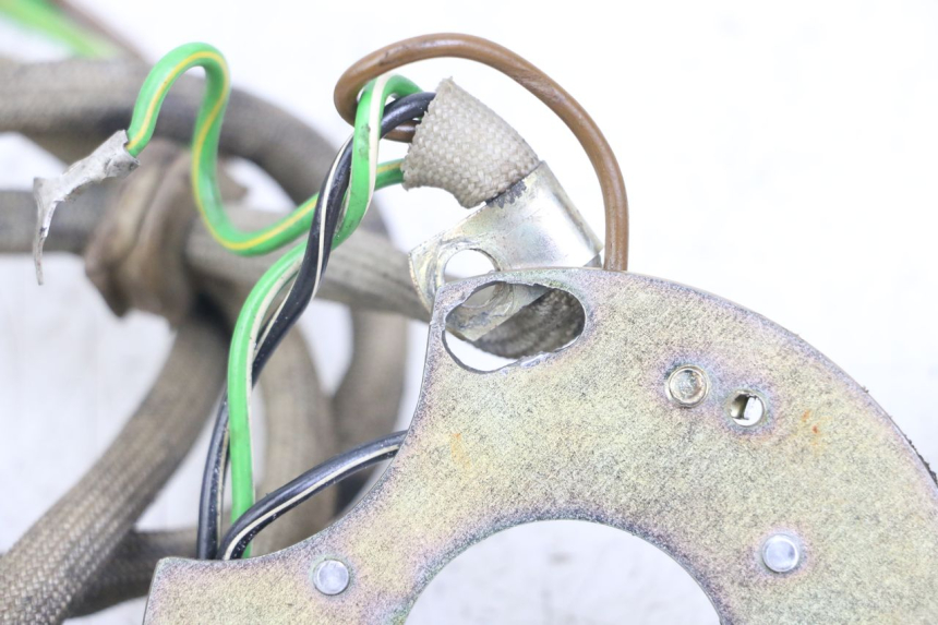 photo de CAPTEUR ALLUMAGE SUZUKI GSX E 250 (1982 - 1983) - Vue produit