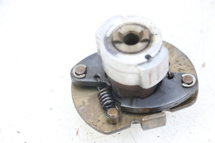 photo de CAPTEUR ALLUMAGE SUZUKI GSX E 250 (1982 - 1983) - Marquages et références