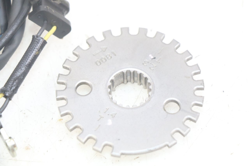 photo de CAPTEUR ALLUMAGE KAWASAKI Z 750 (2007 - 2013) - Gros plan technique