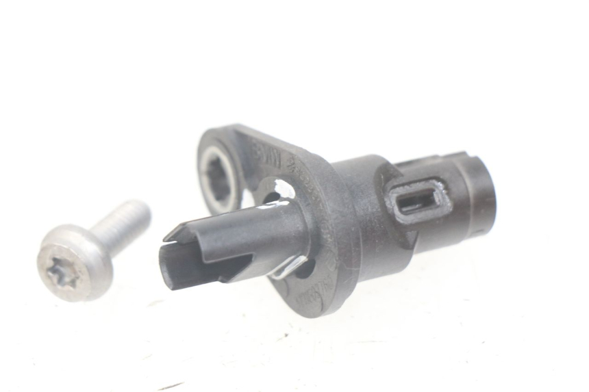 photo de CAPTEUR ARBRE A CAMES BMW F GS K81 850 (2018 - 2023) - Gros plan technique