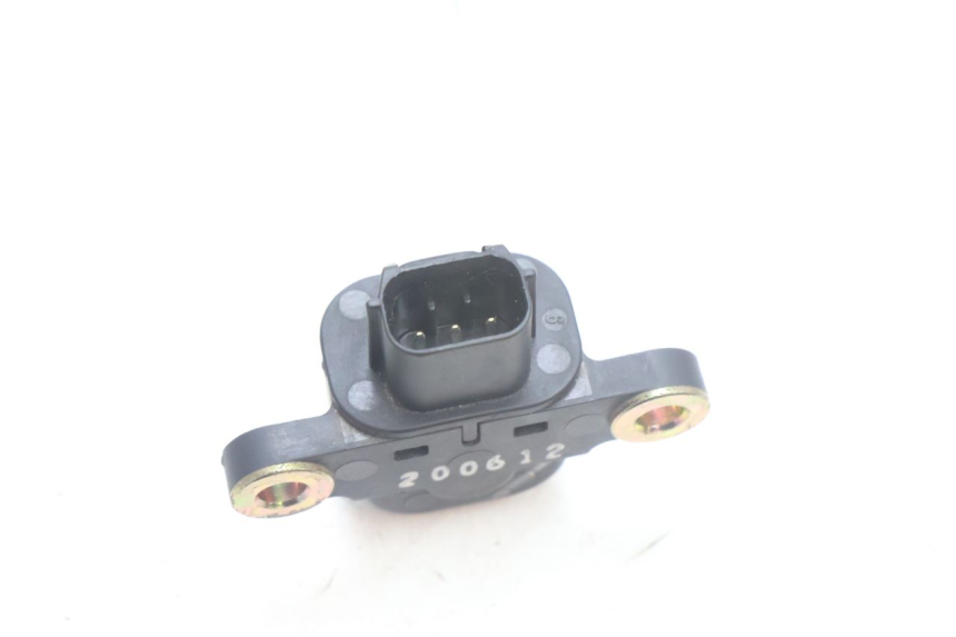 photo de CAPTEUR CHUTE KYMCO AGILITY 16+ 4T 50 (2018 - 2023) - Autre angle de vue