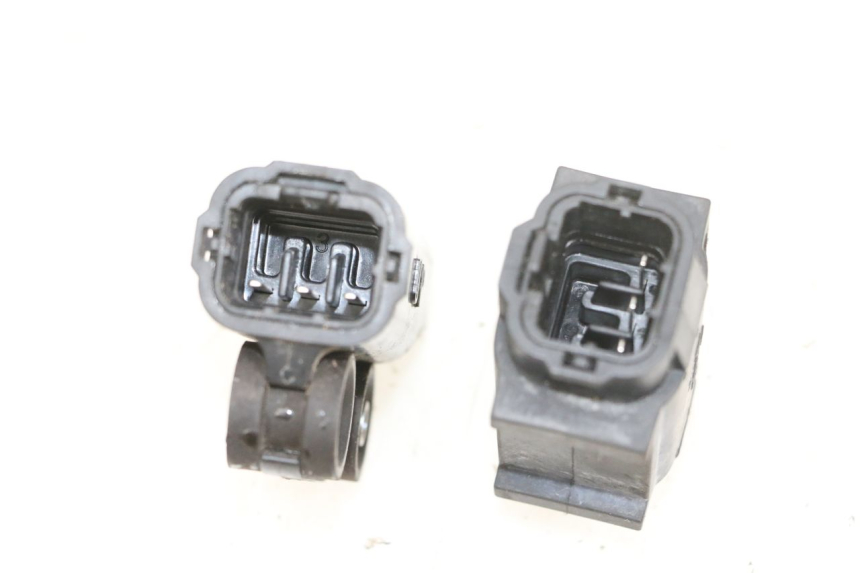 photo de CAPTEUR CHUTE SUZUKI BURGMAN 650 (2013 - 2020) - Zoom état d’usage