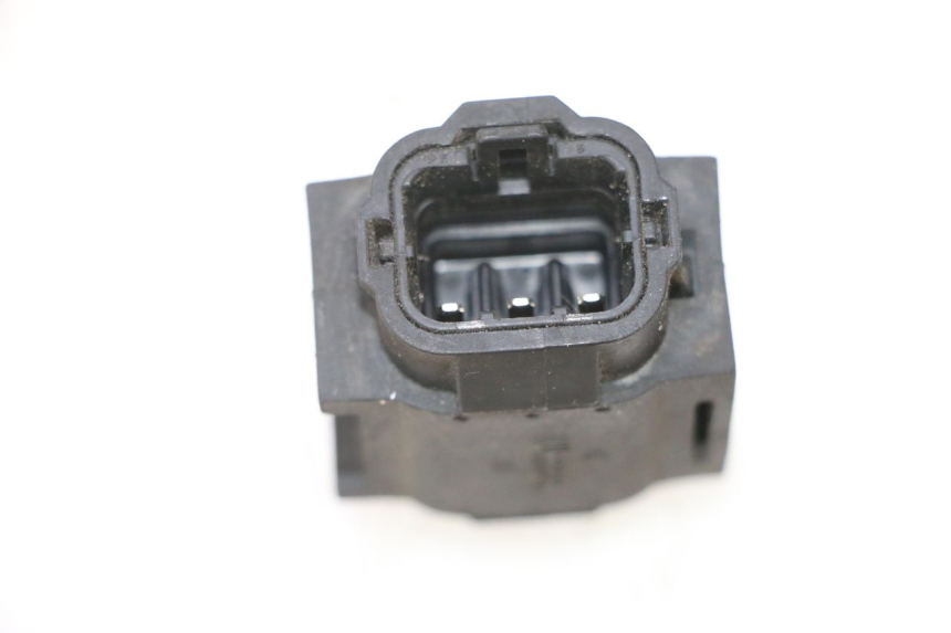 photo de CAPTEUR CHUTE SUZUKI BURGMAN 125 (2007 - 2014) - Gros plan technique