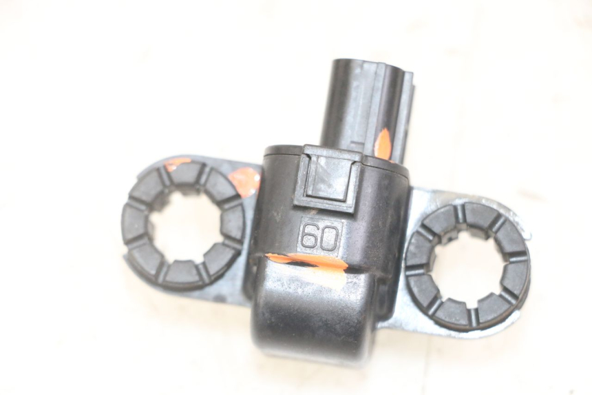 photo de CAPTEUR CHUTE HONDA CRF-F CRF F 110 (2019 - 2022) - Zoom état d’usage