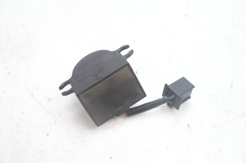 photo de CAPTEUR CHUTE HONDA FJS SILVER WING SILVERWING 400 (2005 - 2008) - Détail de la pièce