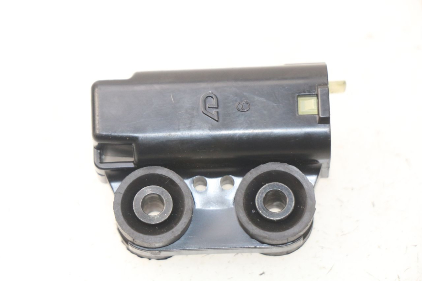 photo de CAPTEUR CHUTE YAMAHA FZ8 800 (2010 - 2016) - Détail de la pièce