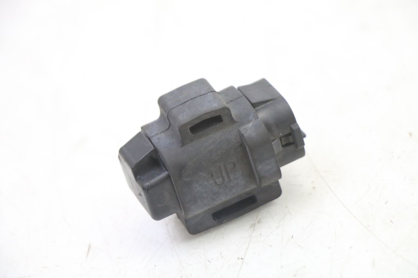 photo de CAPTEUR CHUTE SUZUKI GSR 750 (2011 - 2017) - Vue principale