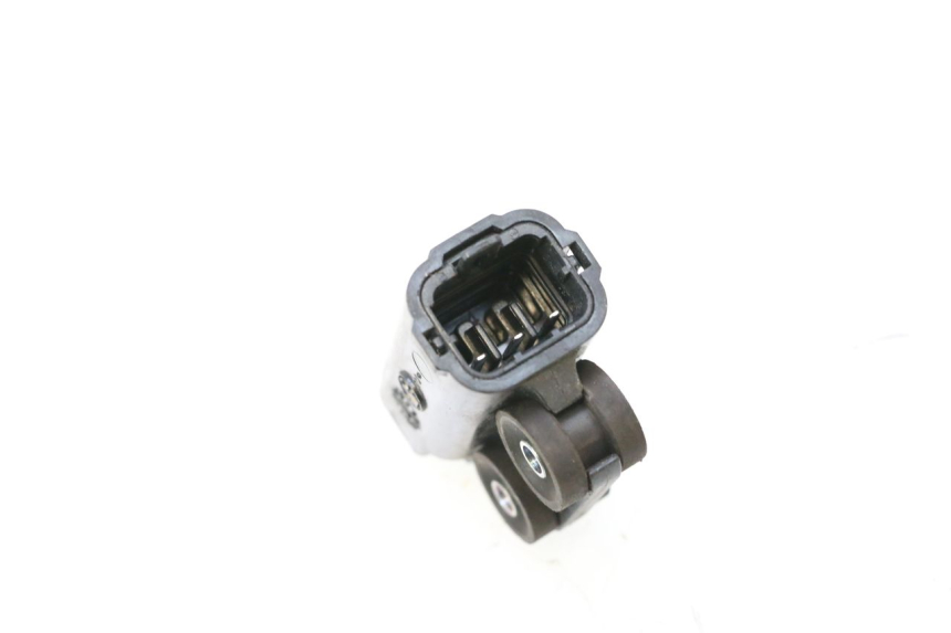 photo de CAPTEUR CHUTE SYM GTS EVO 125 (2009 - 2013) - Autre angle de vue