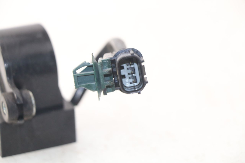 photo de CAPTEUR CHUTE HONDA NSS EX FORZA 250 (2005 - 2013) - Autre angle de vue