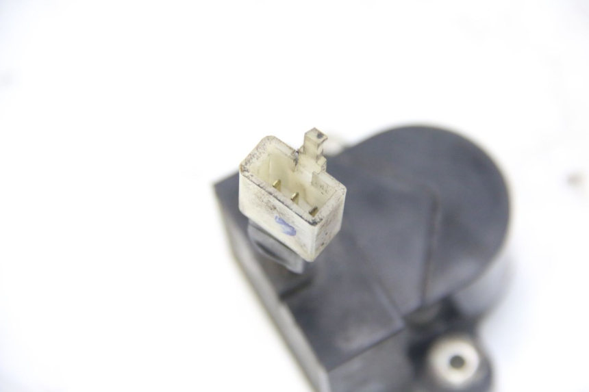 photo de CAPTEUR CHUTE HONDA PES PS I 125 (2006 - 2012) - Zoom état d’usage