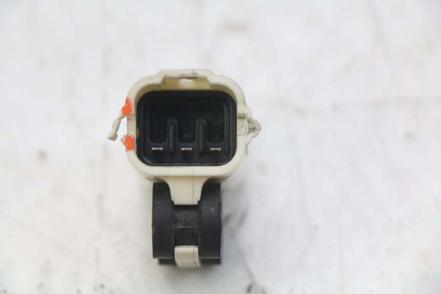 photo de CAPTEUR CHUTE YAMAHA XP T-MAX TMAX 500 (2004 - 2007) - Zoom état d’usage