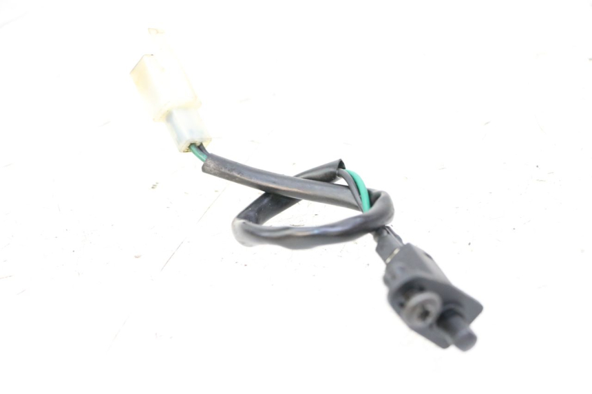 photo de CAPTEUR OUVERTURE COFFRE PEUGEOT SATELIS 125 (2013 - 2018) - Zoom état d’usage