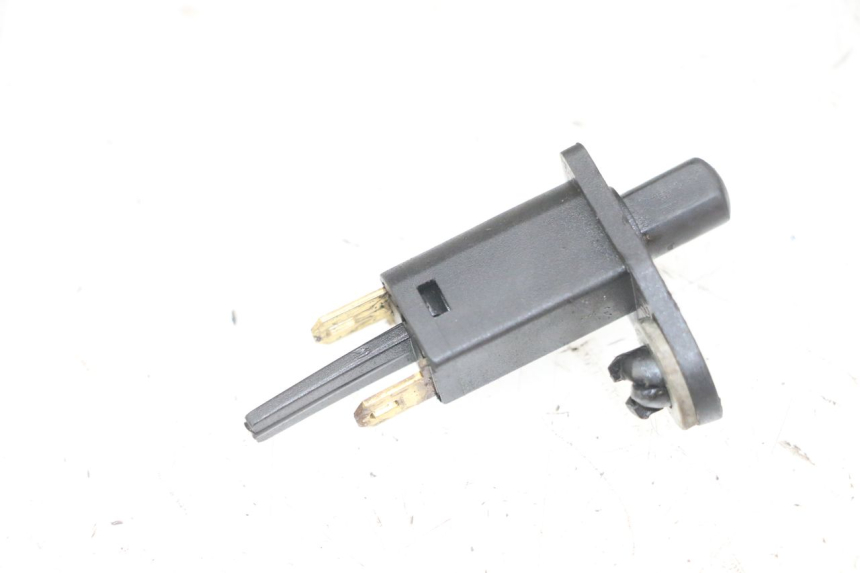 photo de CAPTEUR OUVERTURE COFFRE PEUGEOT SATELIS 125 (2013 - 2018) - Détail de la pièce