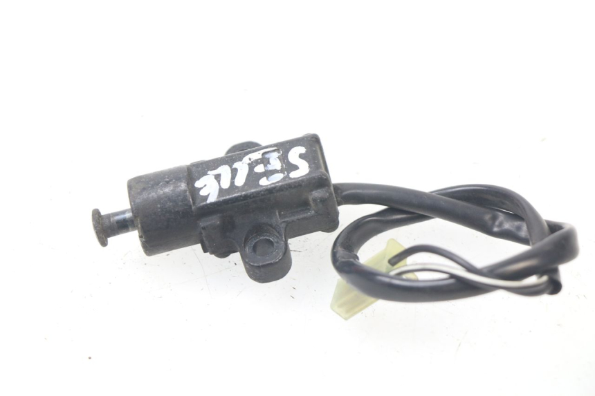 photo de CAPTEUR OUVERTURE SELLE SUZUKI AN BURGMAN 400 (2006 - 2010) - Détail de la pièce