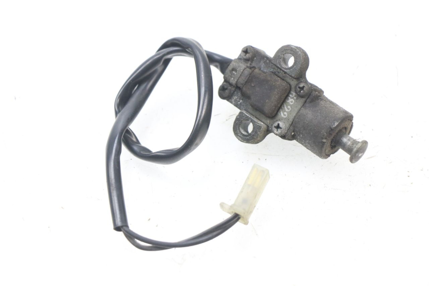 photo de CAPTEUR OUVERTURE SELLE SUZUKI BURGMAN 125 (2007 - 2014) - Zoom état d’usage