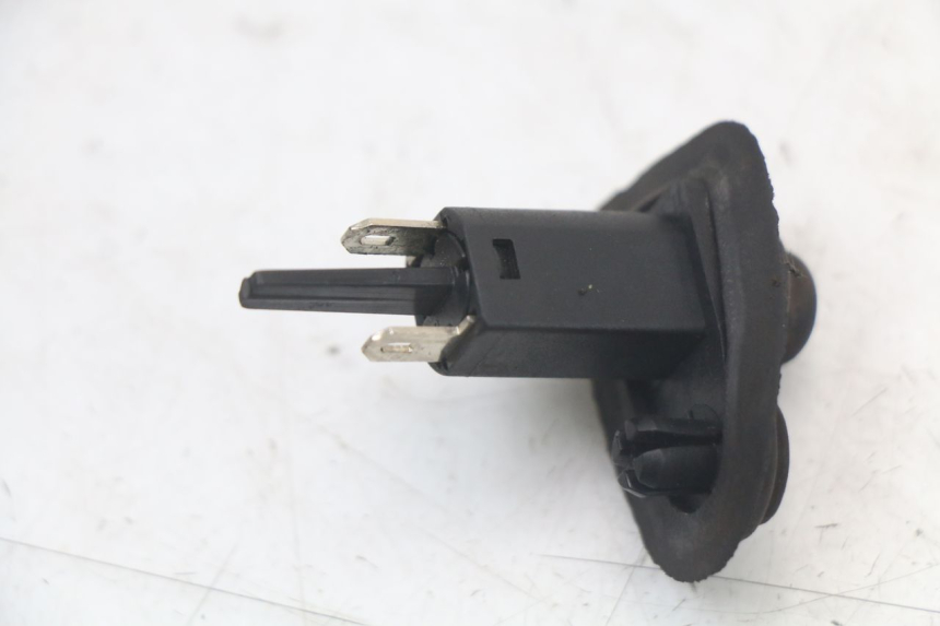 photo de CAPTEUR OUVERTURE SELLE PIAGGIO MP3 HPE 350 (2018 - 2020) - Autre angle de vue